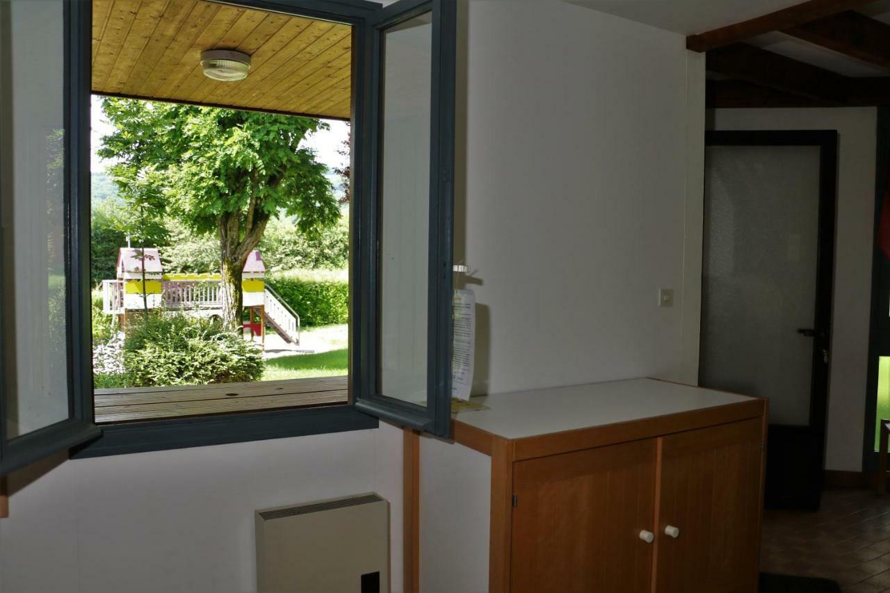 Camping Le Paisserou Najac Exterior photo