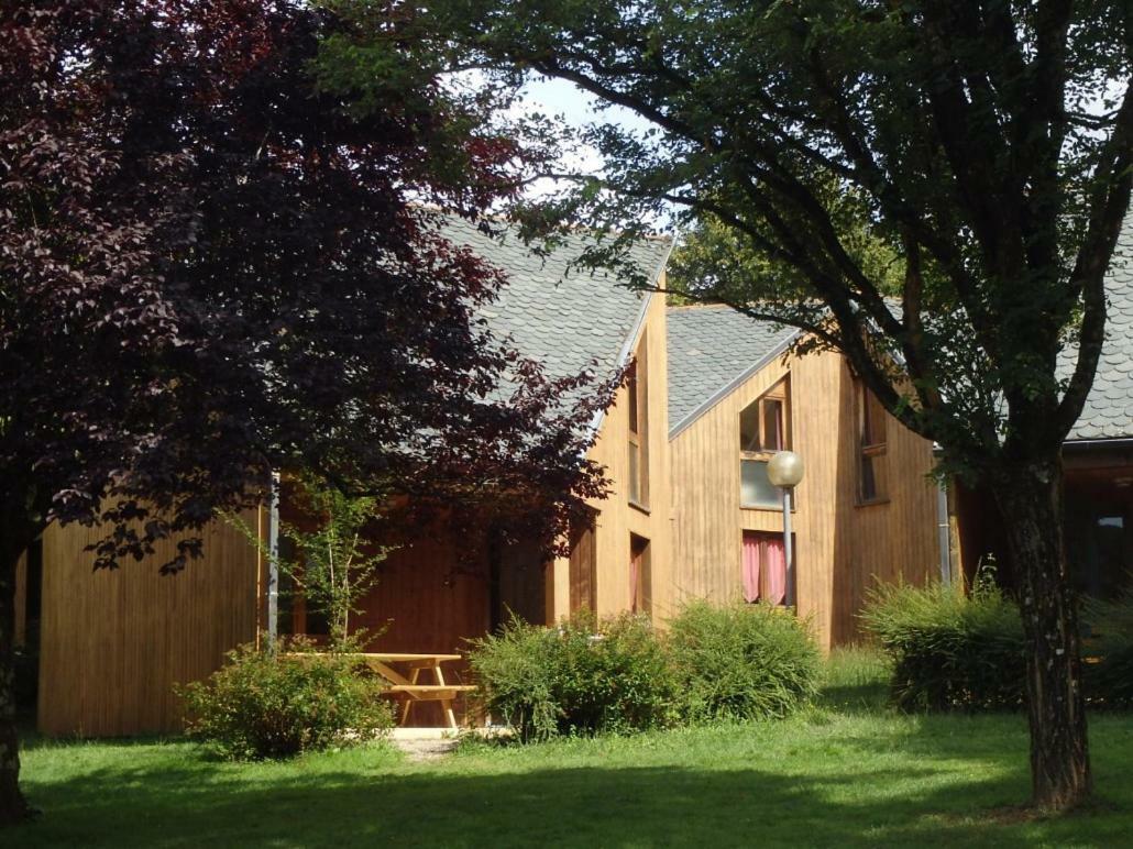 Camping Le Paisserou Najac Exterior photo